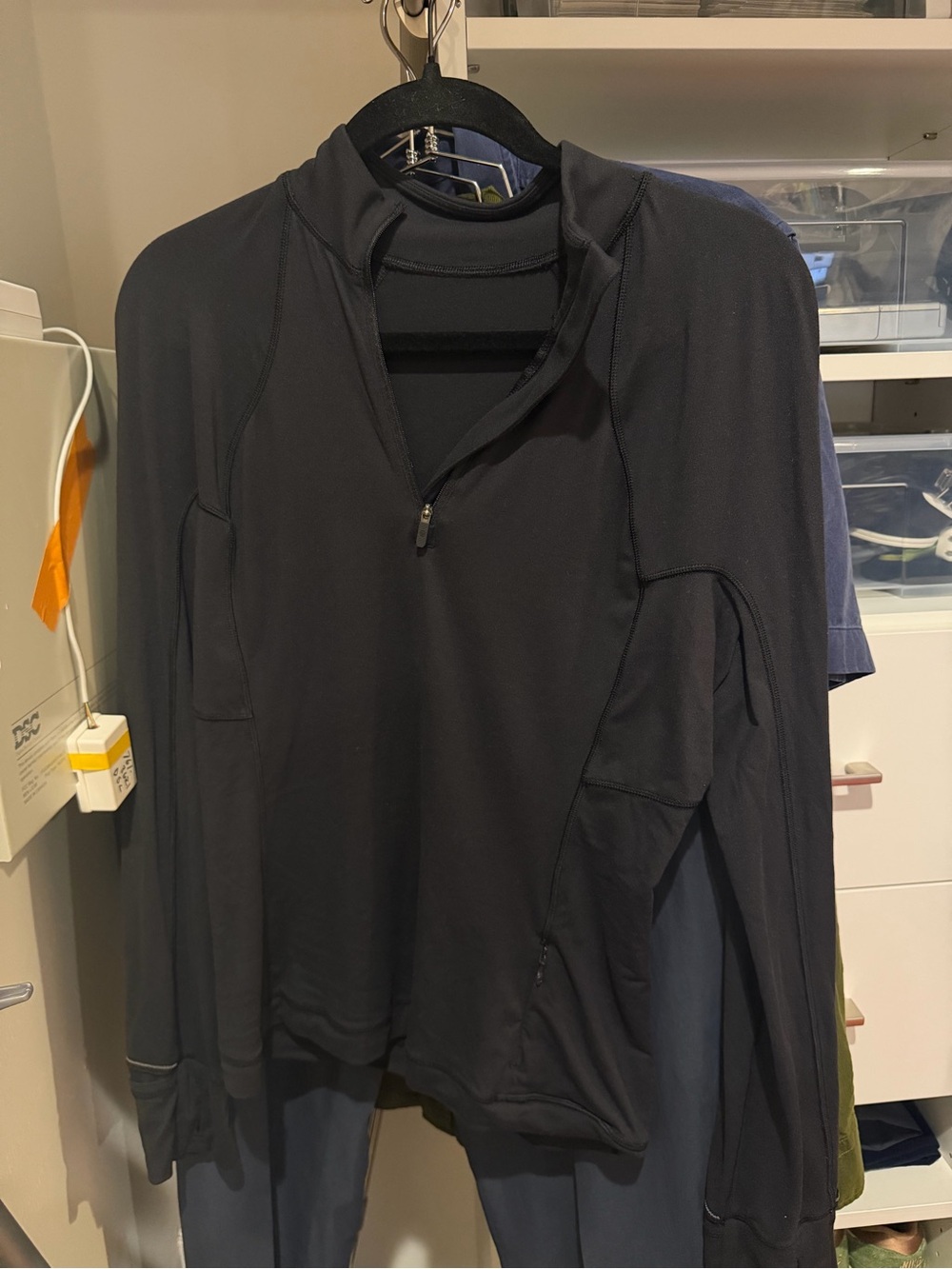 lululemon athletica Black Long Sleeve Half-Zip Pullover
